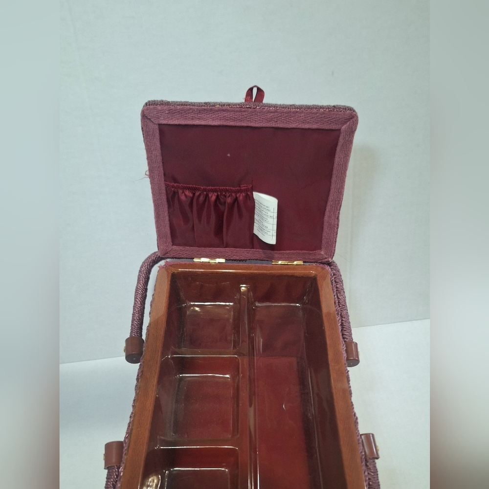 Retro Woven Sewing Box-Basket Butterfly Vintage?? - Picture 5 of 6